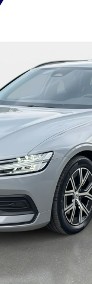 Volvo V60 II VAT 23% Essential 2.0 B3 mHEV 163KM automat 2023 r., salon PL, HAK-4
