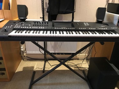 Klawiatura elektroniczna Yamaha Genos - 76 klawiszy-1