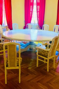 Piękny ,duży ,  okrągły stół z 12 krzesłami , biały, zabytkowy w dobrym stanie -2