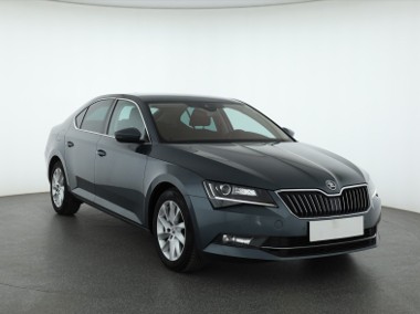 Skoda Superb III , Salon Polska, Navi, Xenon, Bi-Xenon, Klimatronic, Tempomat,-1