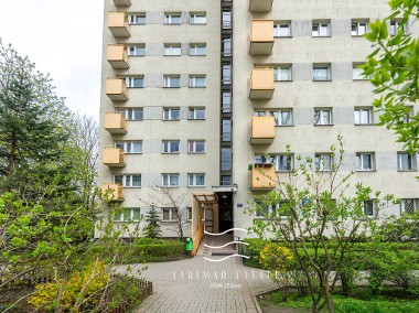 Sprzedam 4 pokojowe mieszkanie z balkonem Mokotów-1