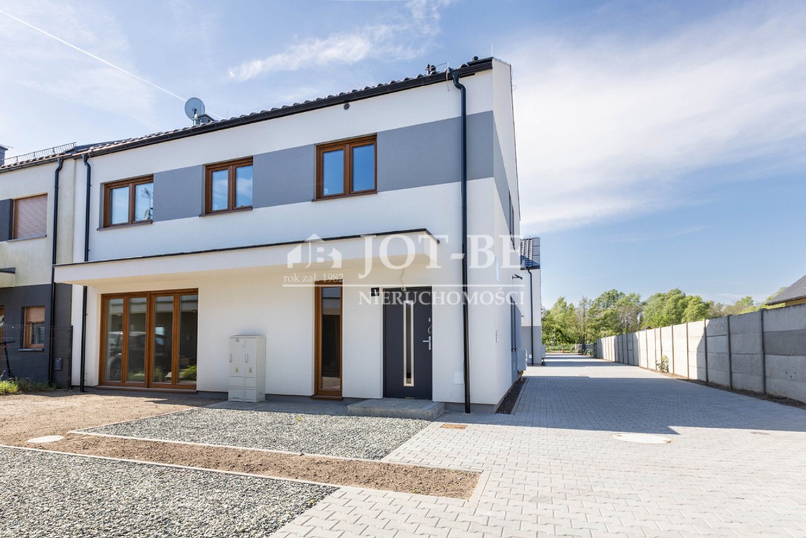 GOTOWE 1/4 domu Radwanice 2 piętra+antresola - Widok 4