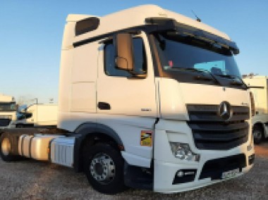 Mercedes-Benz actros-1