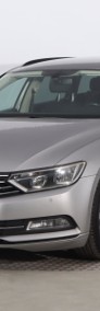 Volkswagen Passat B8 , Automat, Klimatronic, Tempomat, Parktronic-3