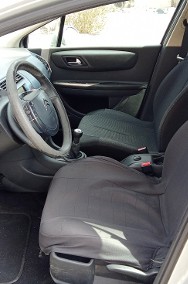 rok 2005     1.6 benz    100KM    -2