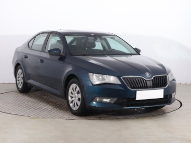 Skoda Superb III , Salon Polska, Klimatronic, Tempomat, Parktronic-1