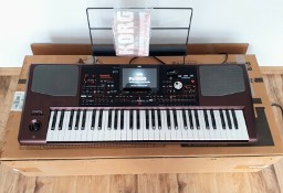 Korg PA1000 61 key arranger keyboard