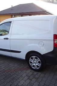 Ford Courier-2