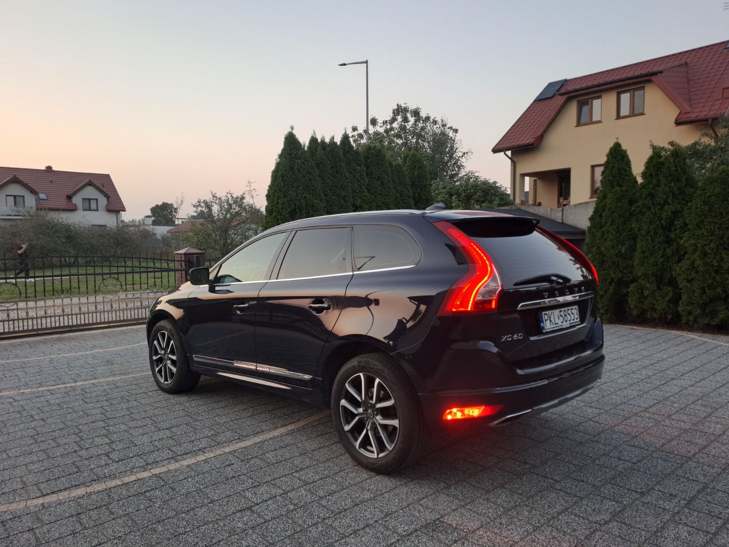 Volvo XC60 I SUMMUM 2.0d 150KM 11/2016r Piękny i wyjątkowo zadbany!