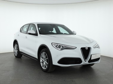 Alfa Romeo Stelvio , Salon Polska, Serwis ASO, Automat, Skóra, Navi, Xenon,-1