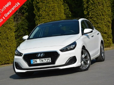Hyundai i30 II Fastback Premium Navi Kamera Panorama Ledy pół-skóry Grzana Kierowni-1