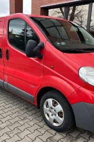 Opel Vivaro-2