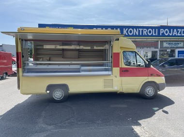 Mercedes-Benz Sprinter Autosklep piec Sklep Gastronomiczny Food Truck Foodtruck bar BORCO20-1