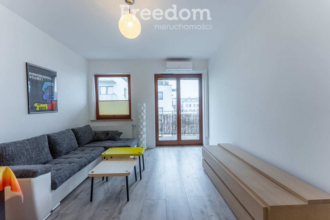 Nowoczesne 2-pokojowe mieszkanie 46,6 m² z garażem - Widok 4