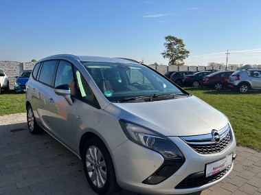 Opel Zafira C-1