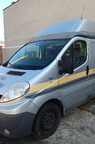 Renault Trafic-2