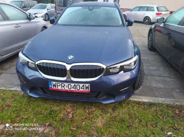 BMW 316d  G21 touring /kombi 122KM z 2022 r. 26 tys. przebiegu-1