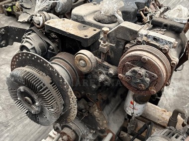 New Holland Case Iveco CNH F4DFE4133 F4DFE4133*B00 Silnik CZĘŚCI-1