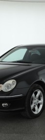 Mercedes-Benz Klasa C W203 , Salon Polska, Xenon, Klimatronic, Tempomat, Parktronic,ALU-3