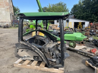 John Deere 6110R 6120R 6130R - kabina-1