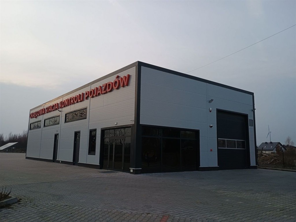 Dwukondygnacyjna Okręgowa Stacja Kontroli - View 5