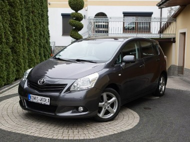 Toyota Verso 2.0 D4D - Climatronic - Panorama - GWARANCJA - Zakup Door To Door-1