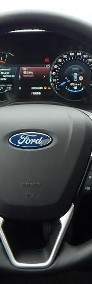 Ford S-MAX Titanium-3