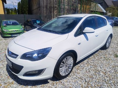 Opel Astra J 1,6 *Lift*-1