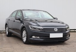 Volkswagen Passat B8 , Salon Polska, Serwis ASO, Navi, Klimatronic, Tempomat,