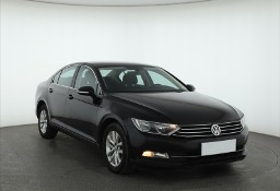 Volkswagen Passat B8 , Salon Polska, Navi, Klimatronic, Tempomat, Parktronic