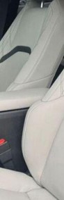 Lexus UX 300h F Sport Design Full Bitone 2.0 Hybrid Dynamic Force F Sport Design-3