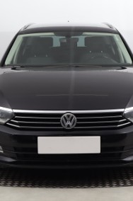 Volkswagen Passat B8 , Navi, Klimatronic, Tempomat, Parktronic,-2