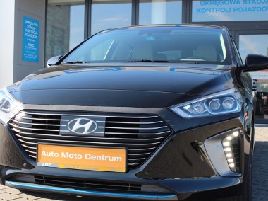 Hyundai Ioniq-1