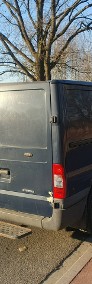 Ford Transit-4