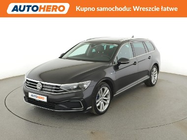 Volkswagen Passat B8 FV23 Panorama Navi Alcantara GrzaneFotele Ergo DYNAUDIO DCC Matrix K-1