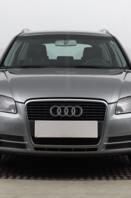 Audi A4 III (B7) , Klimatronic, Tempomat, Parktronic, Podgrzewane siedzienia,-2