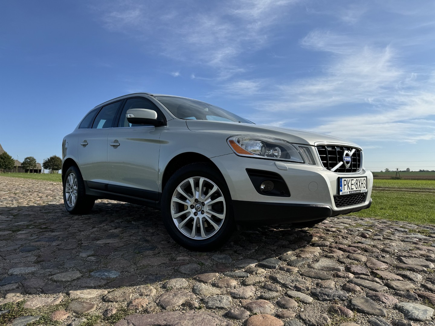 Volvo XC60 I 2.4D / 175KM * Manual * Skóra * Xenon / LED