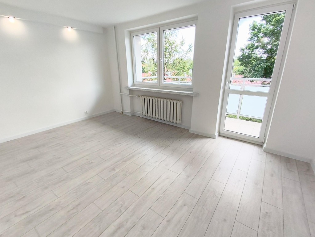 Sosnowiec os. Juliusz ul. Obrońców Warszawy⭐40m2 / 2 pokoje + Balkon!