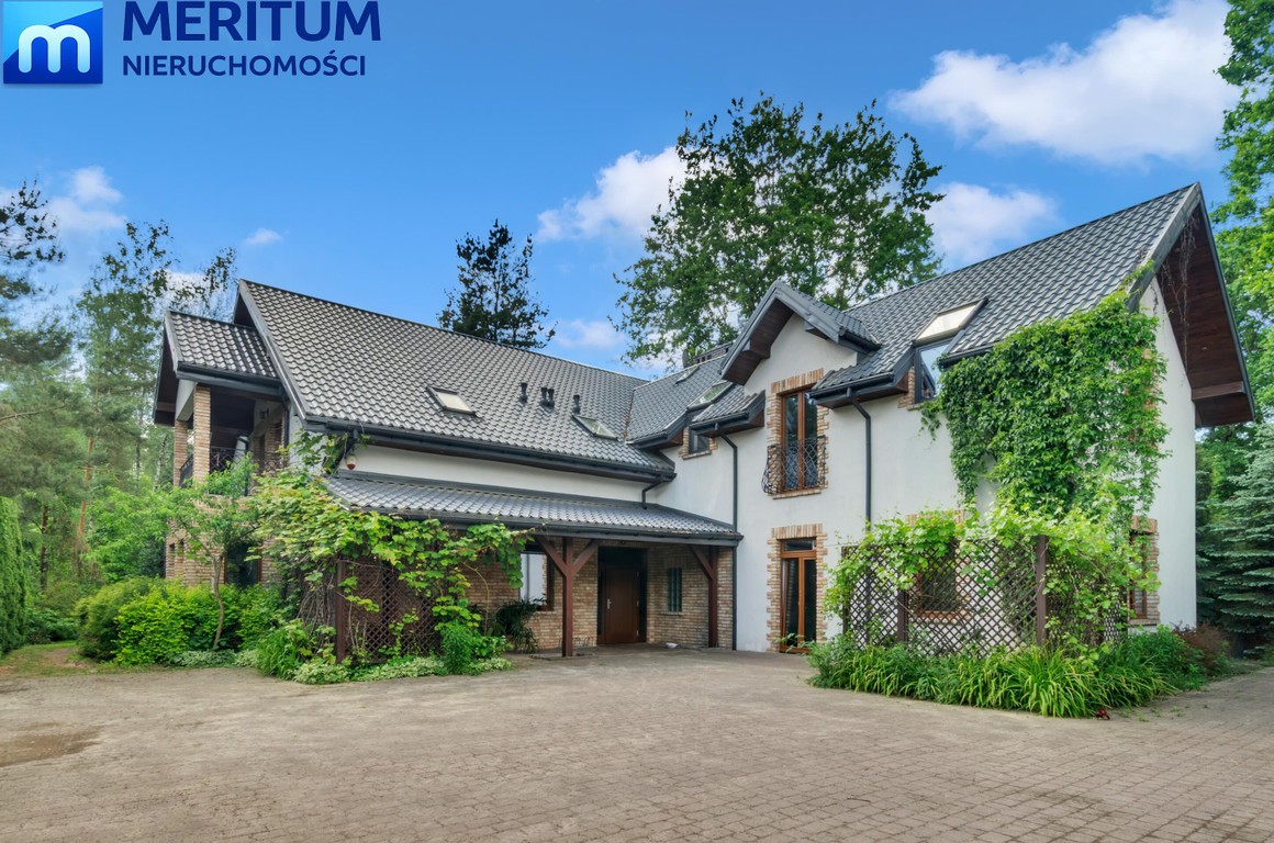 WYJĄTKOWA NIERUCHOMOŚĆ W RADONIACH 441,6 m²|12 POKOI|OK.4500 m²DZIAŁKI
