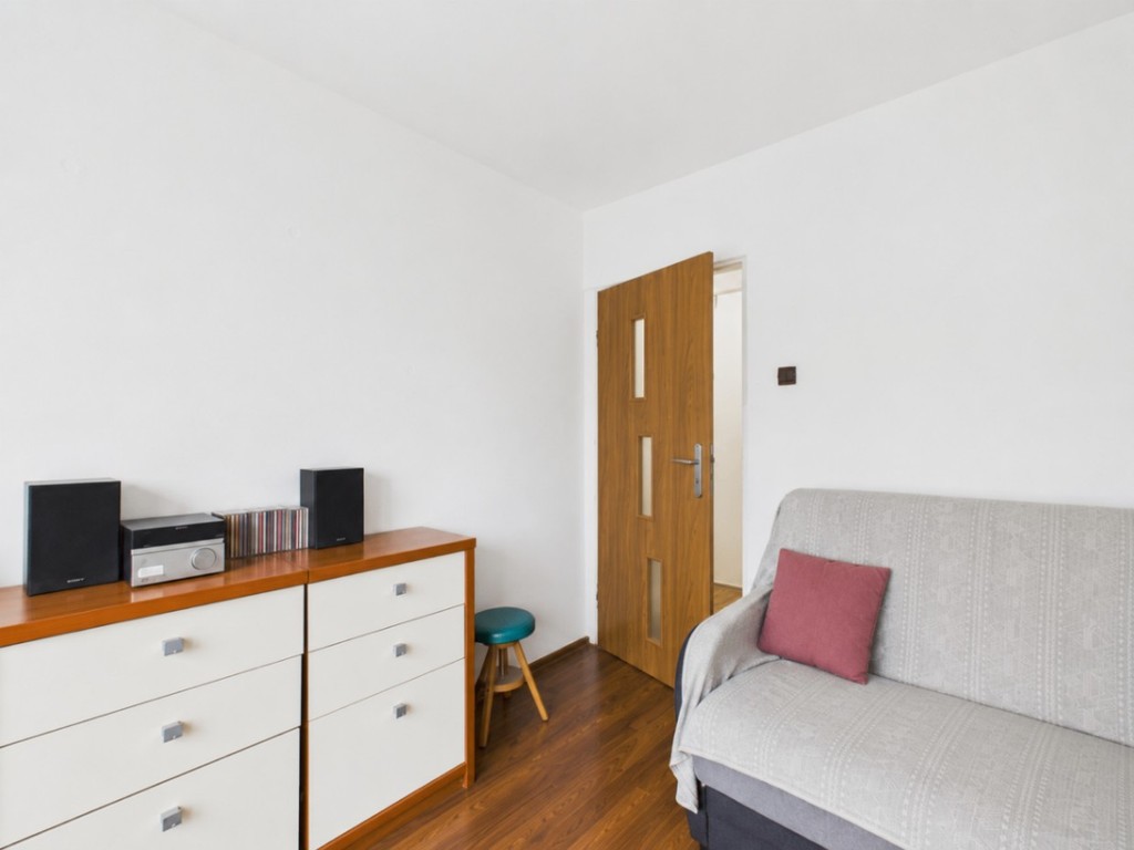 Mieszkanie na sprzedaż, 4 pokoje, 61 m², Sławno