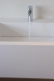Brodziki na wymiar, umywalki na wymiar, blaty łazienkowe - wyposażenie łazienek na indywidualne zamówienie-2