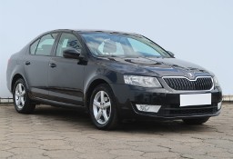 Skoda Octavia III , Salon Polska, Klima, Parktronic