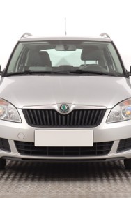 Skoda Fabia II , Klima, Parktronic, Podgrzewane siedzienia-2