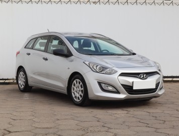 Hyundai i30 II , Salon Polska, Klima, Parktronic