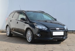Ford Focus III , Klimatronic, Parktronic, Podgrzewane siedzienia,ALU