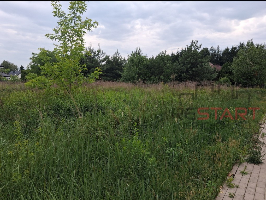 doskonała działka Łazy 1800 m² - Widok 4