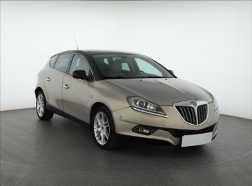 Lancia Delta III , Navi, Klimatronic, Tempomat, Parktronic, Dach panoramiczny,