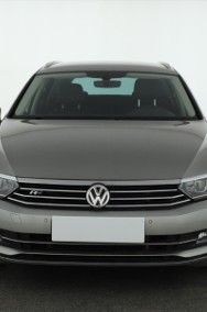Volkswagen Passat B8 , Skóra, Navi, Klimatronic, Tempomat, Parktronic,-2