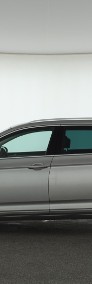 Volkswagen Passat B8 , Skóra, Navi, Klimatronic, Tempomat, Parktronic,-4