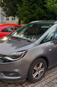 Opel Zafira-2